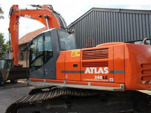 ATLAS Large Excavator 240 LC Crawler