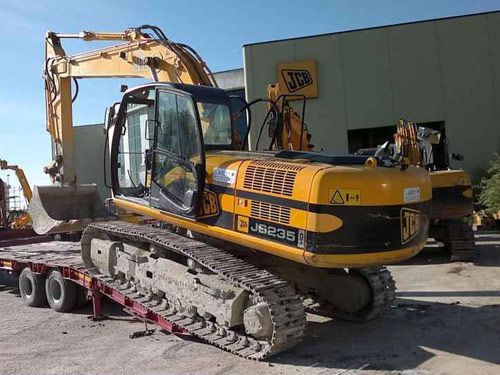 JCB Large Excavator JS235 HD Crawler